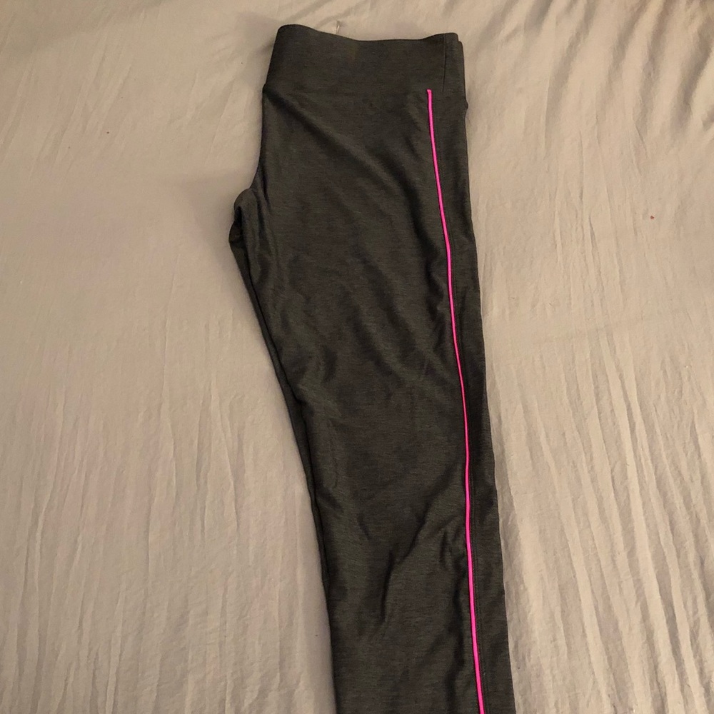 Victoria’s Secret PINK Ultimate Leggings